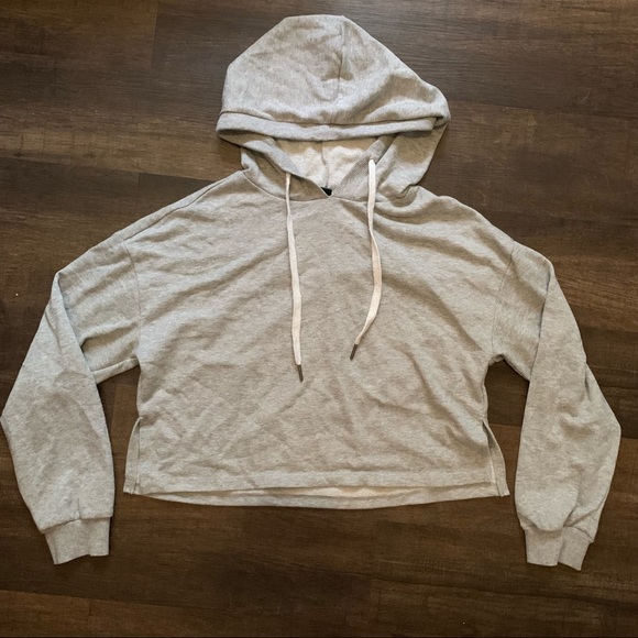 [Wild Fable] BOGO $1 Glitter Crop Hoodie - Picture 3 of 11
